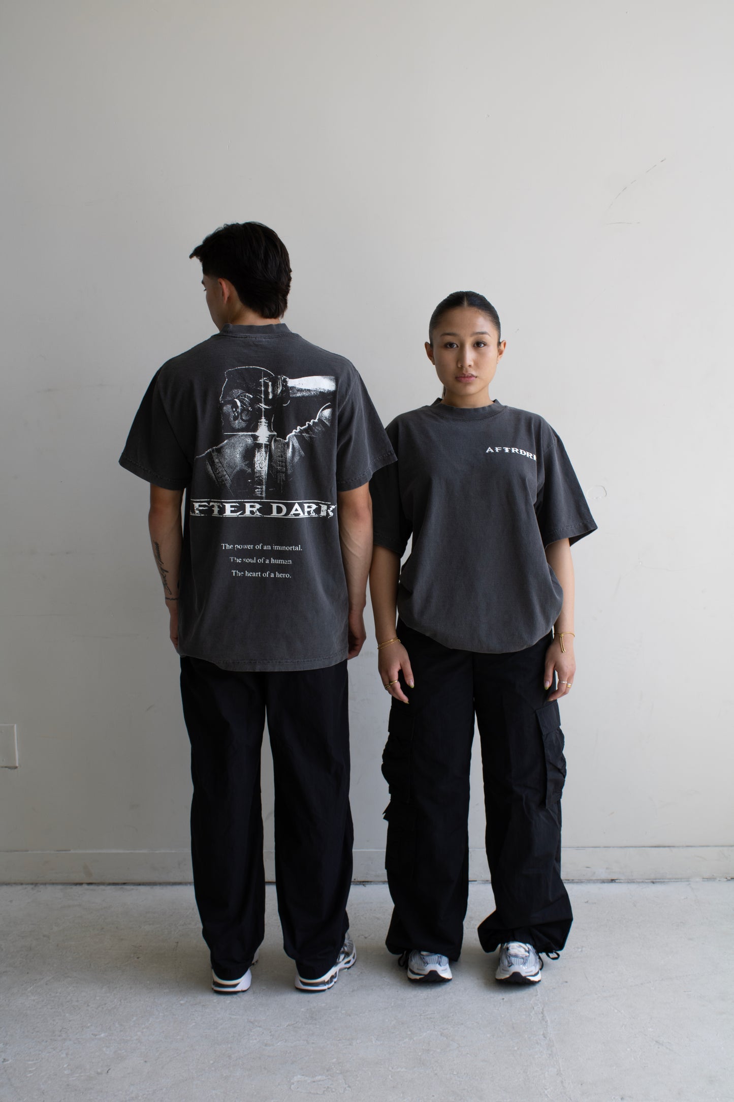 BLADE TEE- VINTAGE BLACK