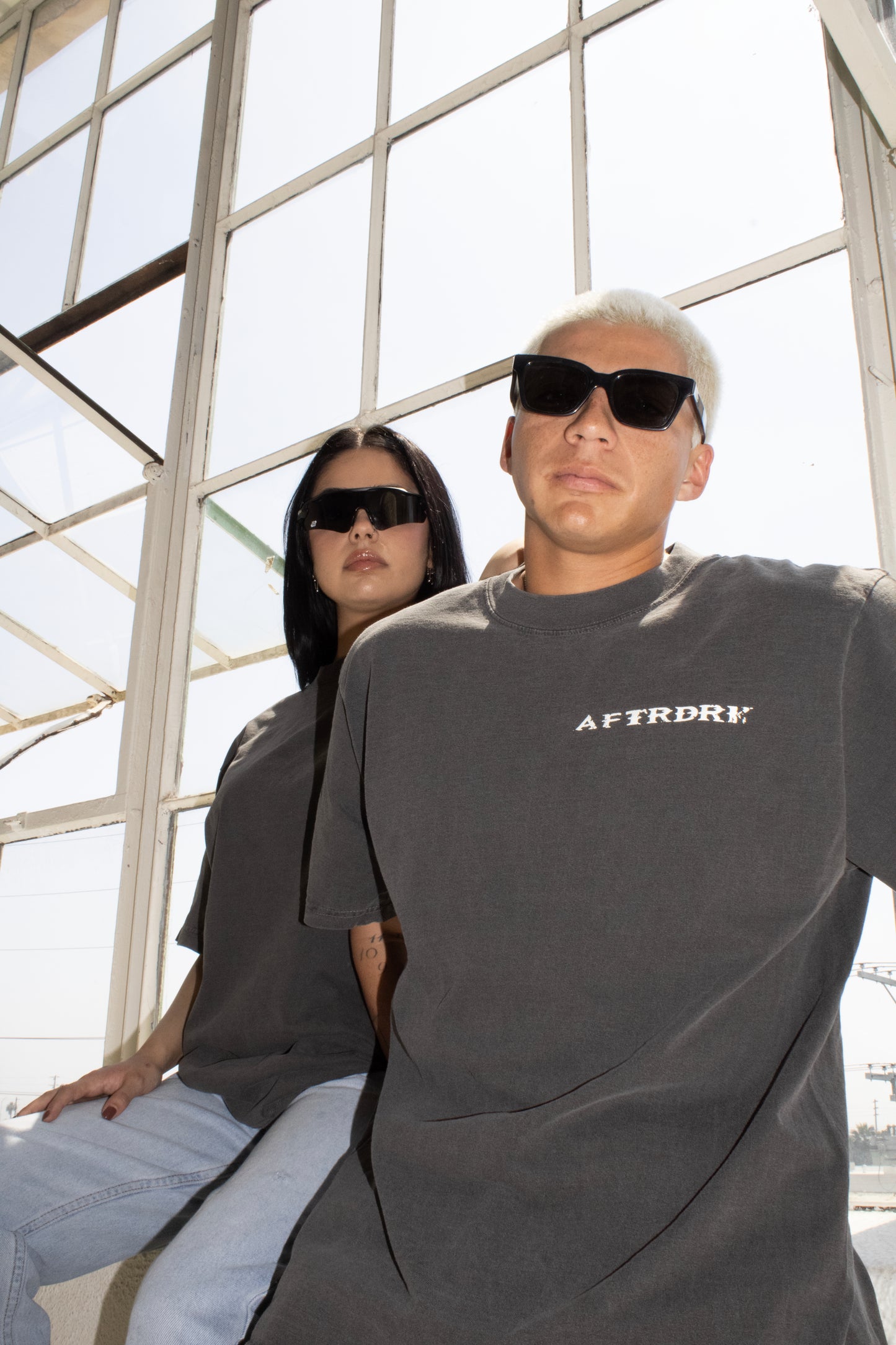BLADE TEE- VINTAGE BLACK