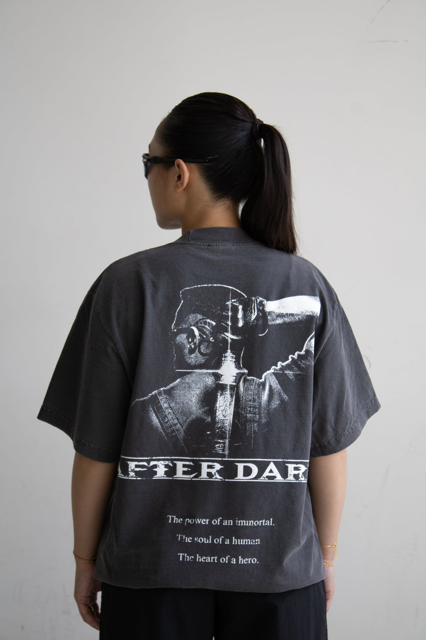 BLADE TEE- VINTAGE BLACK